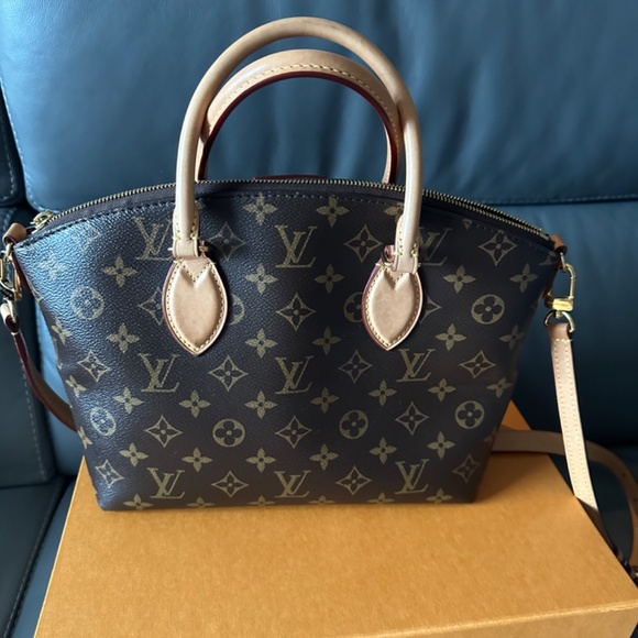 Louis Vuitton Boetie PM - Picture 16 of 16